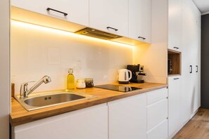 經典開放式客房 | 私人廚房 | 雪櫃、微波爐、爐具、洗碗機