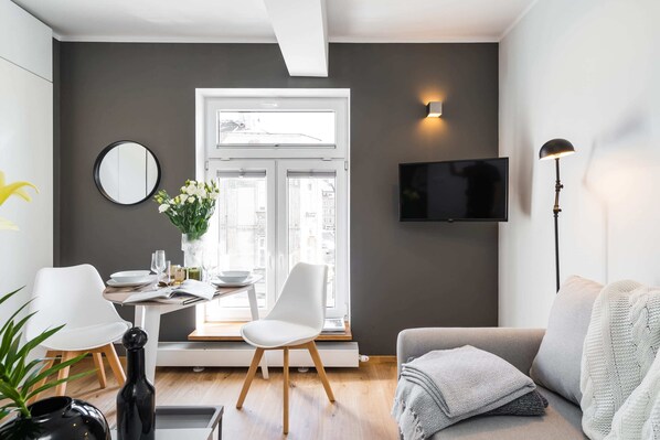 經典開放式客房 | 2 間睡房、獨特設計、獨特裝修、書桌