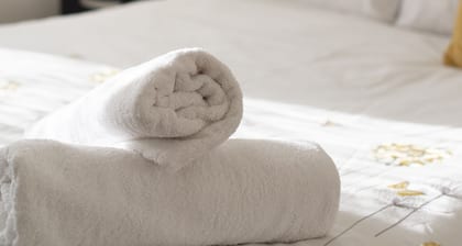 Fortified Home - Near Rochester Castle