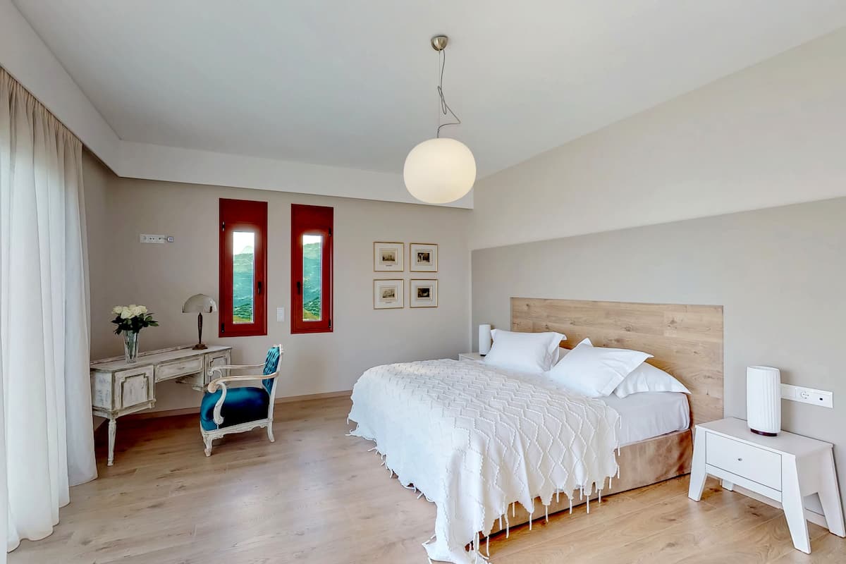 Dúplex de lujo | 1 habitación, escritorio y insonorización