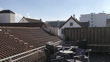 Apartment | Terrace/patio