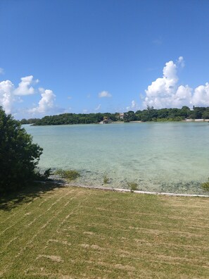 Beach/ocean view - Bey Blue by Living Easy Abaco (Marsh Harbour)