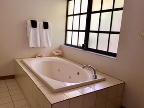 Bathroom - Bey Blue by Living Easy Abaco (Marsh Harbour)