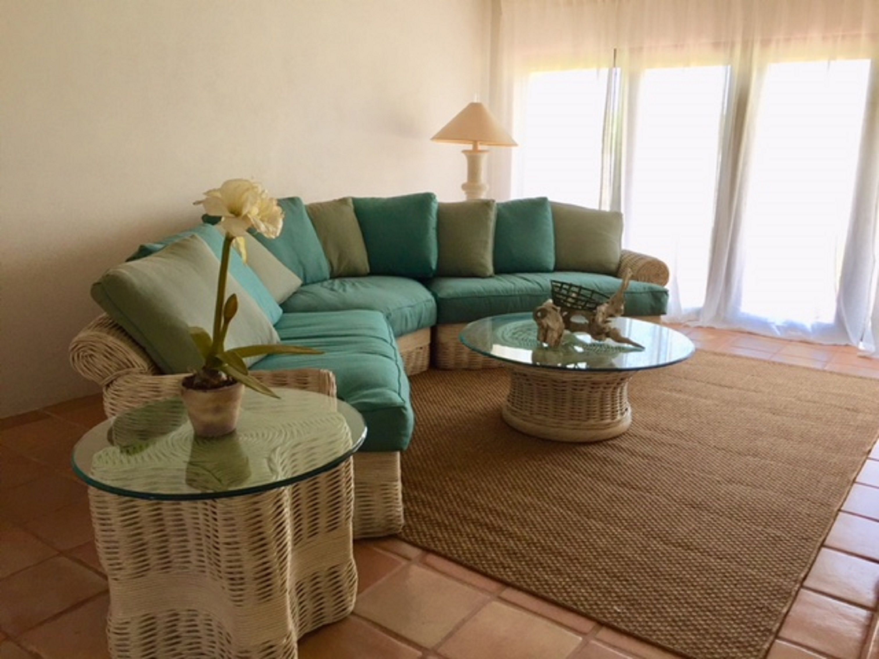 Family House, 4 Bedrooms, Sea View | Living room | Flat-screen TV, Netflix