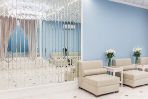 Daily buffet breakfast (RUB 1500 per person)