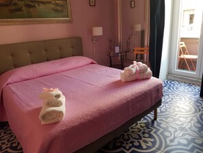 Triple Room, Terrace | Desk, blackout curtains, iron/ironing board, free cots/infant beds - B&B Villa Italia (Salerno)