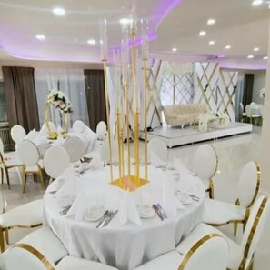 Banquet hall - Hotel Gaulskopf (Langgoens)