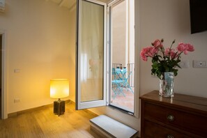 Appartement, 3 chambres | Équipements de la chambre