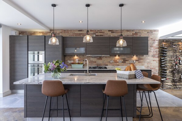 Luksusleilighet, ikke-røyk | Eget kjøkken | Kjøleskap, mikrobølgeovn, ovn og kokeplater