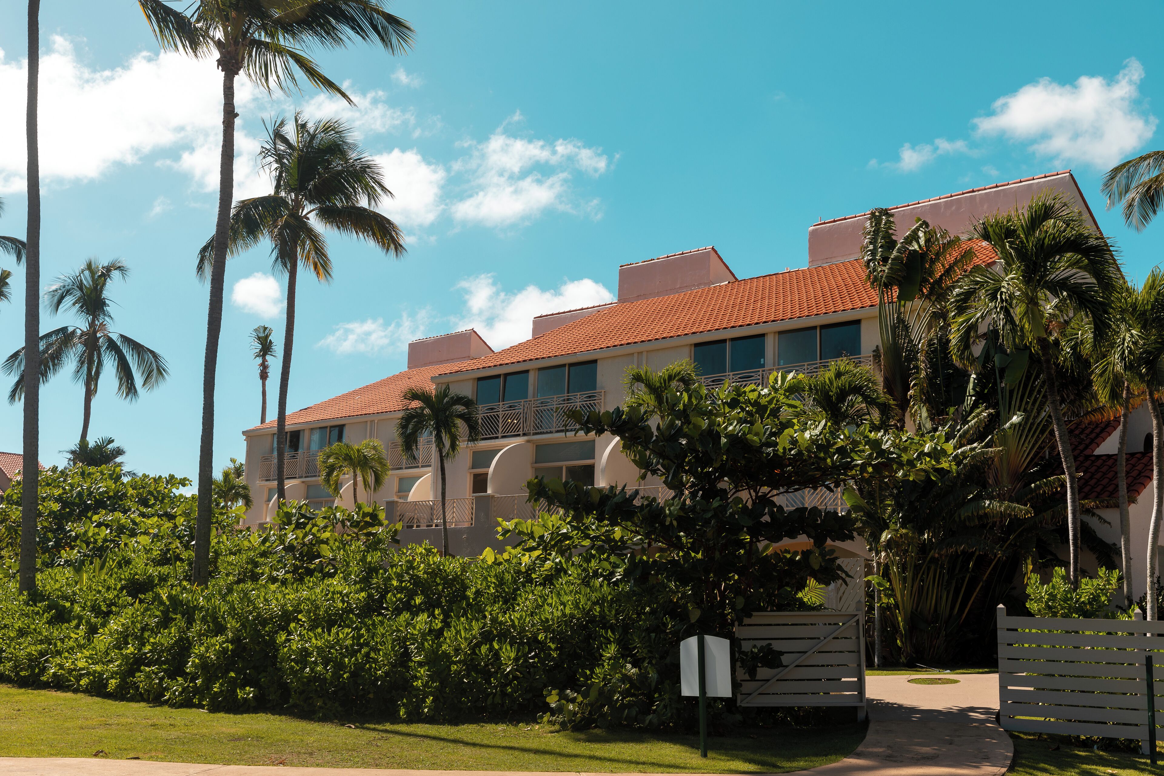 Wyndham Palmas Beach & Golf Resort