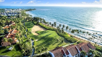 Golf at Wyndham Palmas Beach and Golf Boutique Resort