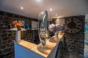 Reception - Hotel Hervè (Massa)