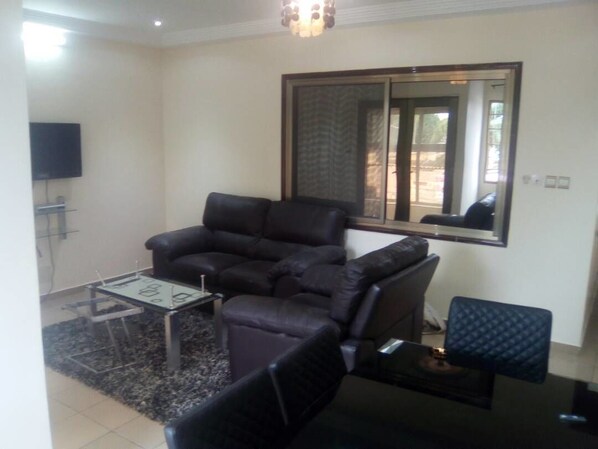 Business-Penthouse, Mehrere Betten, Nichtraucher | Wohnzimmer