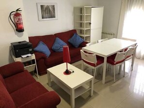 Interior - Hostal Las Eras (Cubillos del Sil)