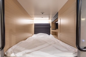 Standard Capsule Room - Female Only, Non Smoking | Free WiFi, bed sheets