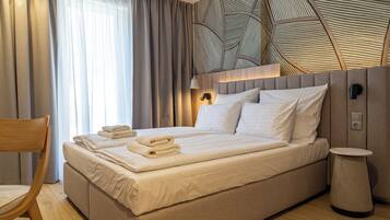 Family Apartment, 2 Bedrooms, Annex Building | Premium bedding, desk, laptop workspace, blackout drapes