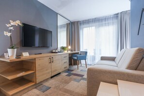 Junior Suite Premium | Premium bedding, desk, laptop workspace, blackout drapes - MAGNUS RESORT (Bystra)