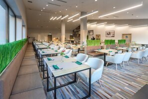 Food court - MAGNUS RESORT (Bystra)