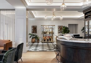 Mostrador para check-in y check-out