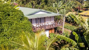 Mặt tiền nơi lưu trú