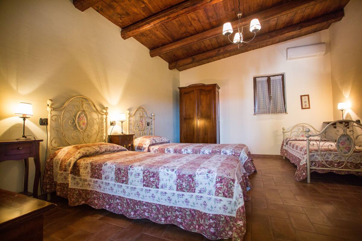 Apartamento, 2 habitaciones (5 pax) | Decoración individual, mobiliario individual, wifi gratis y ropa de cama