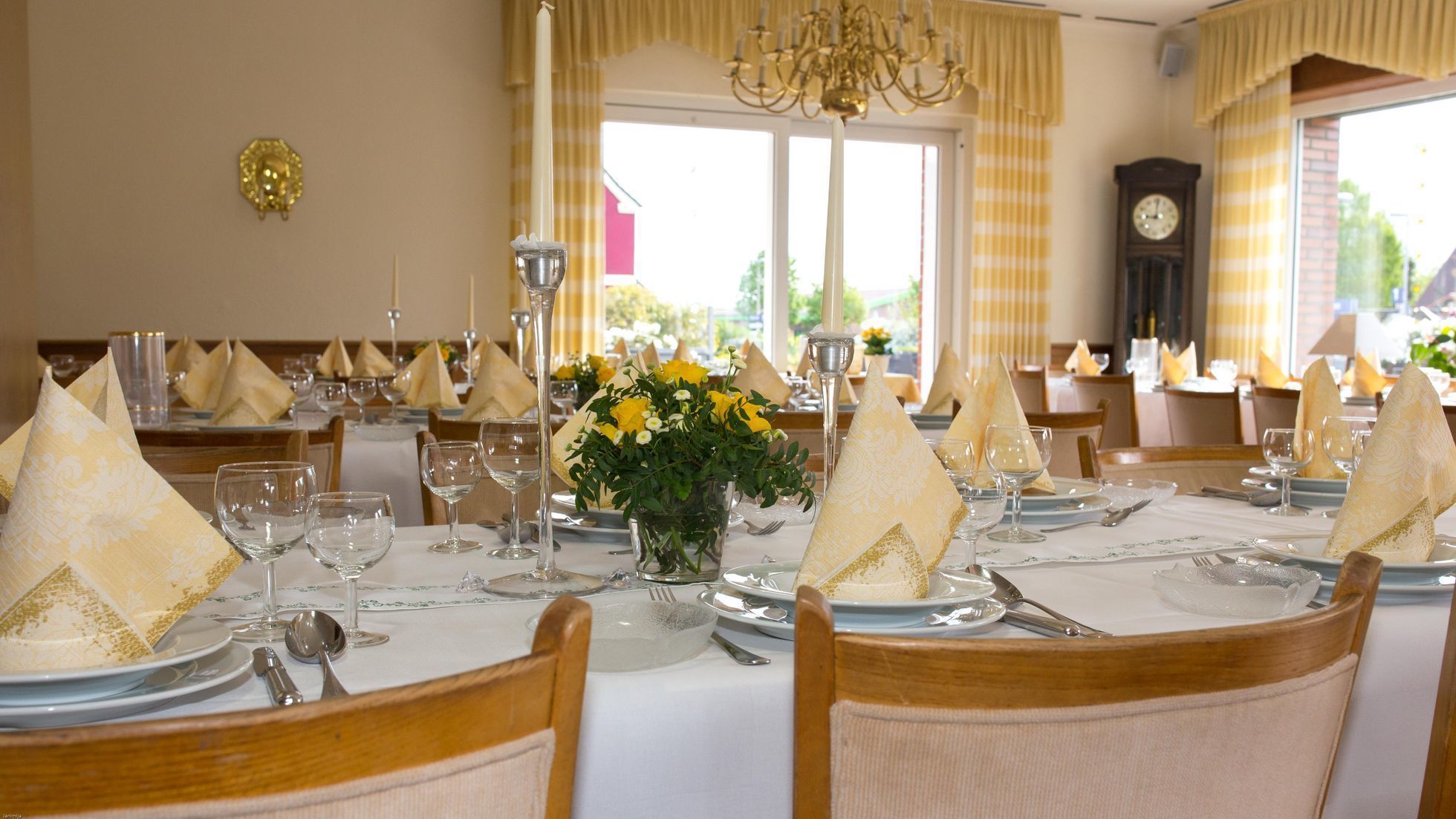 Mittagessen und Abendessen