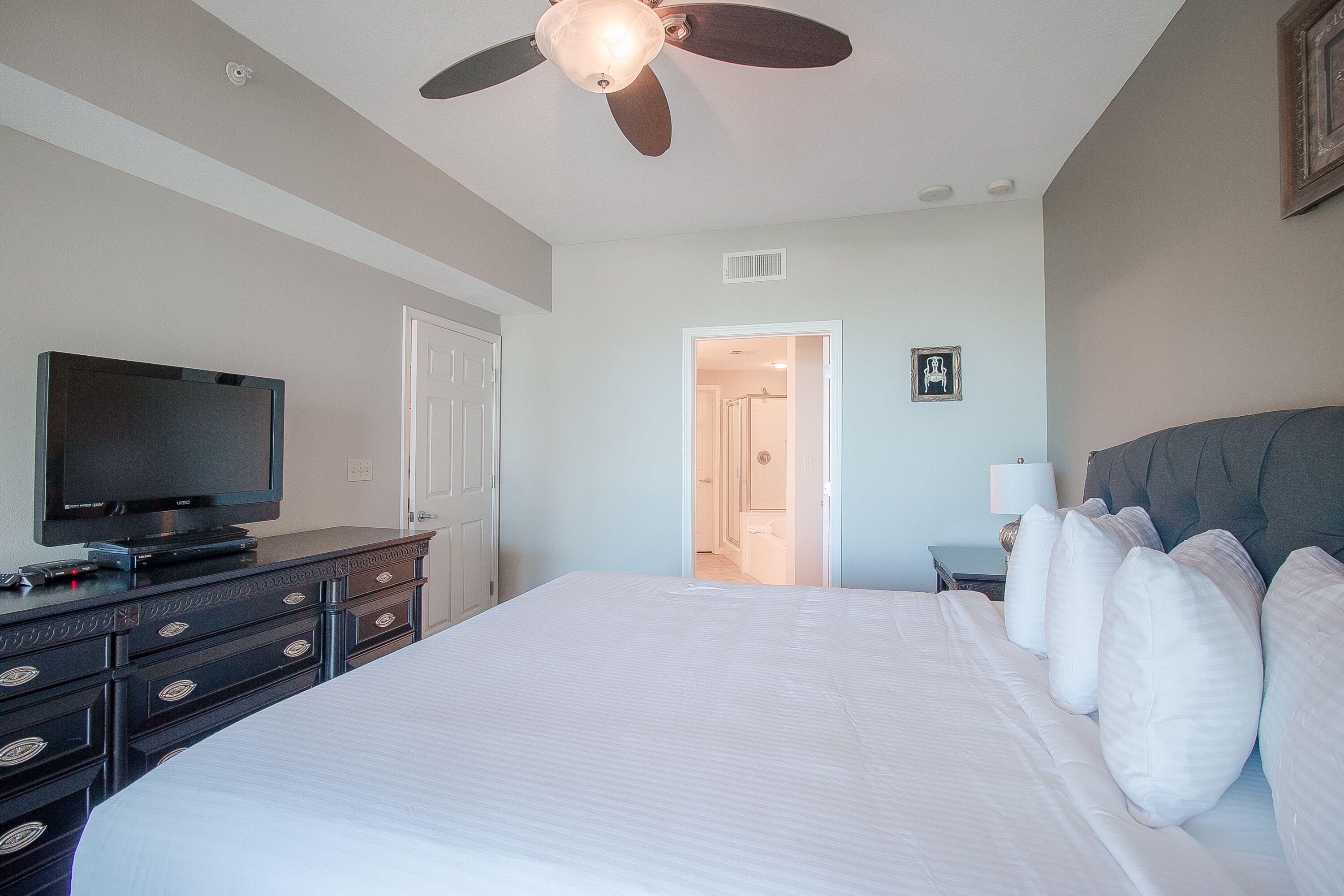 Condo, Multiple Beds, Private Pool, Beach View | 2 bedrooms, free WiFi, bed sheets