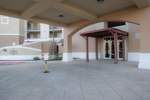 Condo, 2 Bedrooms, Hot Tub | Property entrance - Sienna-Sienna 602 (Gulfport)