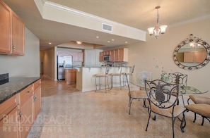 Condo, 3 Bedrooms, Hot Tub | In-room dining