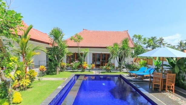 Unclassified image, 1 of 41, button - Pererenan Nengah Guesthouse (Canggu)