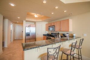 Private kitchen - Sienna-Sienna 303 - Near Gulfport Beach (Gulfport)