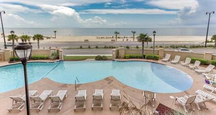 Sienna-Sienna 303 - Near Gulfport Beach