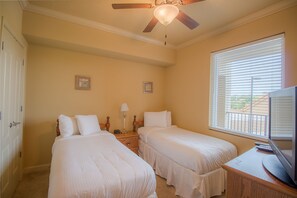 Condo, 2 Bedrooms, Balcony | 2 bedrooms, free WiFi, bed sheets