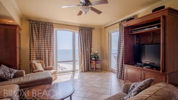 Condo, 2 Bedrooms, Hot Tub | Living area | TV, DVD player