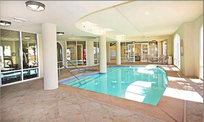 Outdoor pool - Sienna-Sienna 1201 Penthouse (Gulfport)