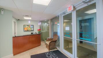 Condo, 2 Bedrooms, Balcony | Lobby