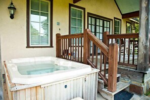 Lady Kassie's Rose Cottage | Private spa tub