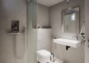 Superior One-Bedroom Apartment with Balcony | バスルーム | シャワー、バスアメニティ (無料)、ヘアドライヤー、タオル