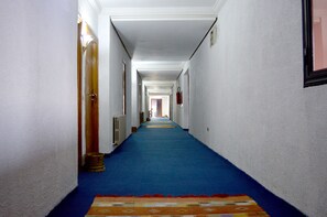 Hallway - Hotel Dar Maroc Adamas (Azrou)