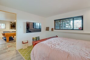 3 chambres, fer et planche à repasser, accès Internet, draps fournis
