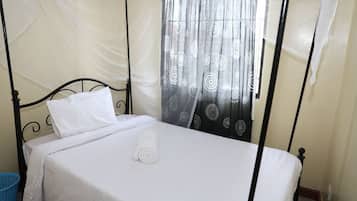 3 quartos, ferros/tábuas de passar roupa, Wi-Fi de cortesia