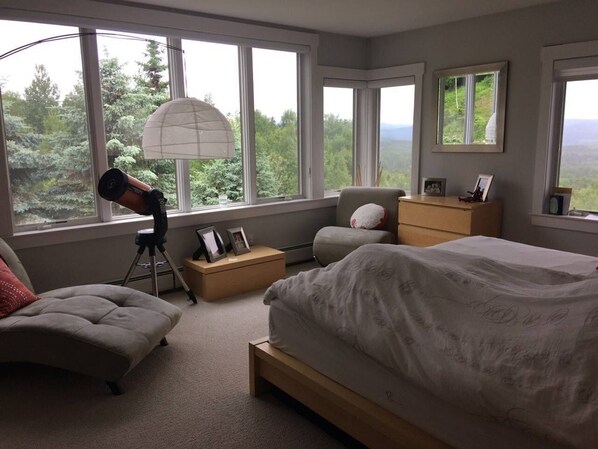 5 habitaciones, escritorio, cuna de viaje y wifi gratis 