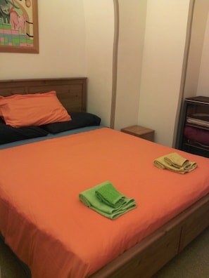 1 Schlafzimmer, Bügeleisen/Bügelbrett, kostenloses WLAN, Bettwäsche