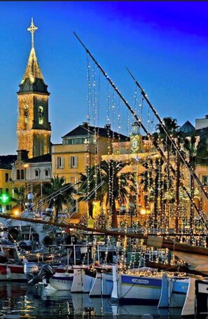 Marina