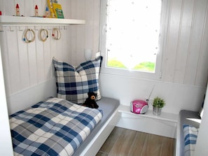 2 bedrooms, WiFi