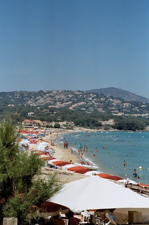 Beach nearby - Sainte-Maxime. Rent studio 4 persons in a quiet charm. 200m range. (Sainte-Maxime)