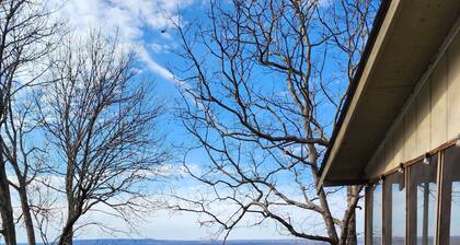 Stoneridge Cottage I - Best view and walking distance to town