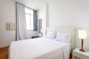 Appartement, non-fumeurs | Bureau, fer et planche à repasser, Wi-Fi gratuit, draps fournis