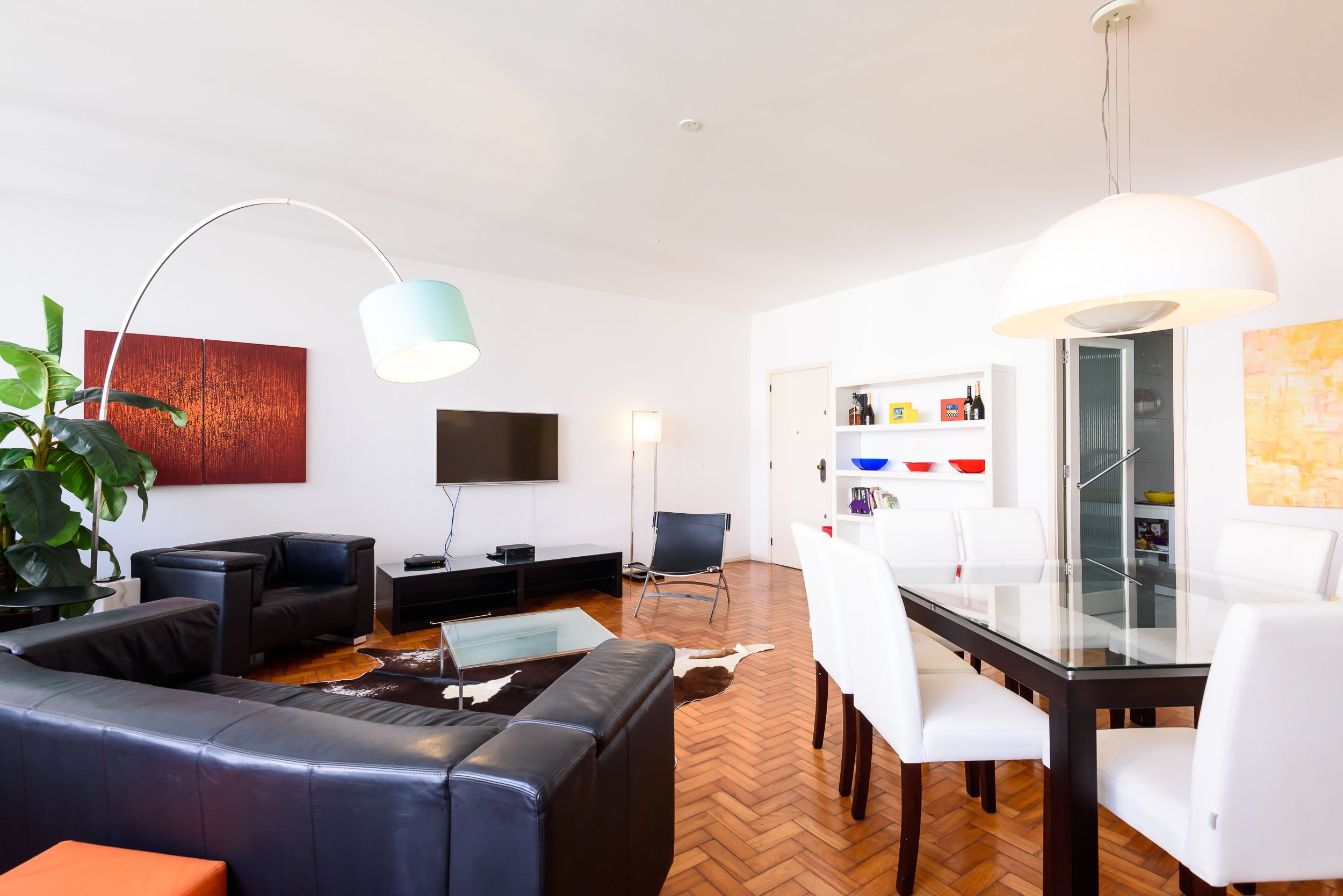 Apartamento, para não fumantes | Sala de estar | TV LED
