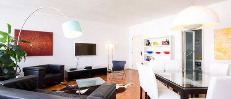 Apartment, Non Smoking | Living room